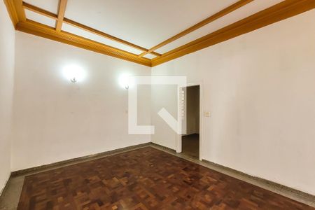 Sala de Estar de casa à venda com 2 quartos, 200m² em Cambuci, São Paulo