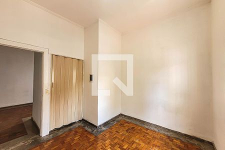 Suíte de casa à venda com 2 quartos, 200m² em Cambuci, São Paulo