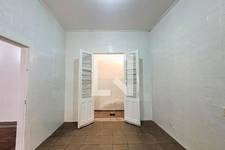 Casa à venda com 200m², 2 quartos e sem vaga Casa à venda com 200m², 2 quartos e sem vagaCopa