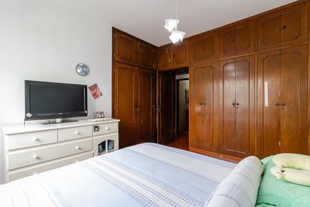 Apartamento à venda com 187m², 3 quartos e 1 vaga Apartamento à venda com 187m², 3 quartos e 1 vagaQuarto 1