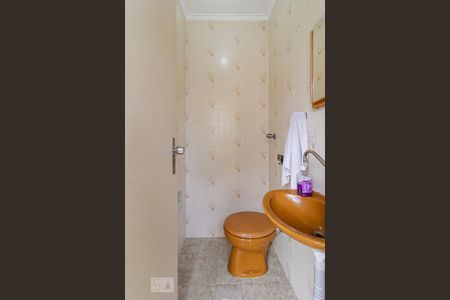 Apartamento à venda com 187m², 3 quartos e 1 vaga Apartamento à venda com 187m², 3 quartos e 1 vagaBanheiro de Serviço