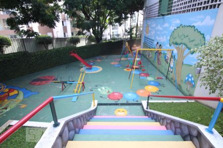 Apartamento à venda com 180m², 3 quartos e 2 vagasPlayground