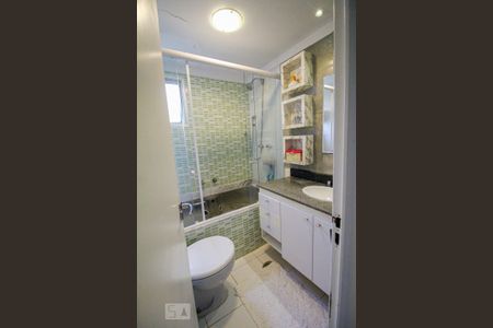 Apartamento à venda com 180m², 3 quartos e 2 vagasSuite Quarta 1