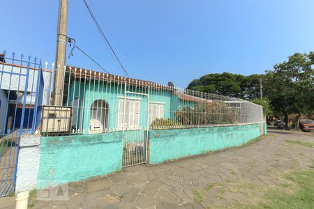 Casa à venda com 100m², 3 quartos e 1 vagaFachada