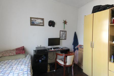Quarto 1 de casa à venda com 3 quartos, 100m² em Vila Joao Pessoa, Porto Alegre
