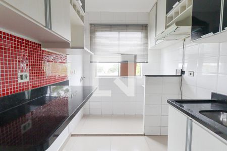 Apartamento para alugar com 52m², 2 quartos e 1 vaga Apartamento para alugar com 52m², 2 quartos e 1 vagaCozinha e Área de Serviço