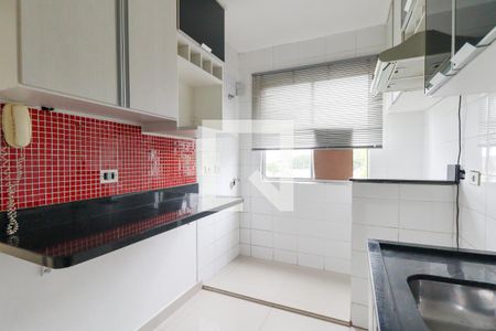 Apartamento para alugar com 52m², 2 quartos e 1 vaga Apartamento para alugar com 52m², 2 quartos e 1 vagaCozinha e Área de Serviço