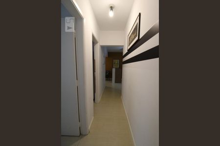 Apartamento à venda com 86m², 2 quartos e 1 vagaCorredor