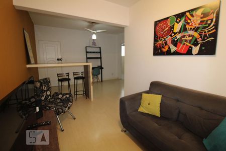 Sala de apartamento à venda com 2 quartos, 86m² em Cambuí, Campinas