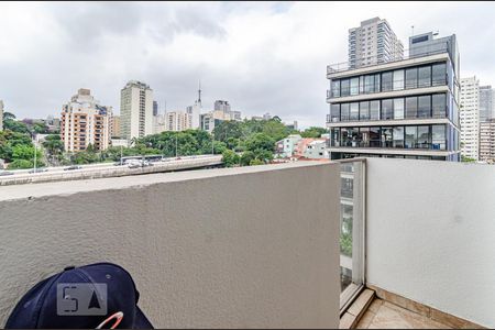 Varanda de apartamento à venda com 1 quarto, 49m² em Pinheiros, São Paulo