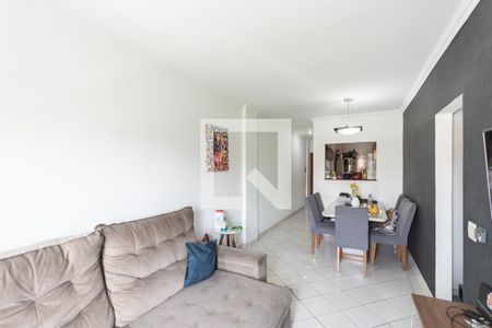 Sala de apartamento para alugar com 1 quarto, 42m² em Benfica, Rio de Janeiro