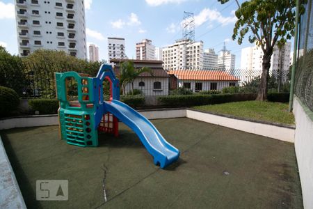 Apartamento à venda com 72m², 3 quartos e 1 vaga Apartamento à venda com 72m², 3 quartos e 1 vagaPlayground