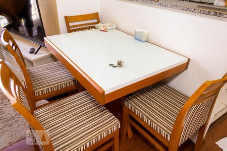 Sala /sala de jantar de apartamento para alugar com 2 quartos, 53m² em Suísso, São Bernardo do Campo