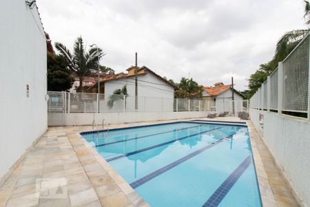 Casa de condomínio à venda com 107m², 3 quartos e 2 vagas Casa de condomínio à venda com 107m², 3 quartos e 2 vagasÁrea Comum - Piscina