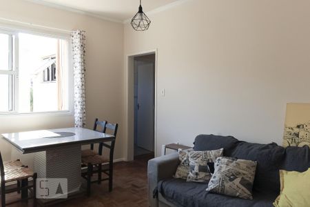 Sala de apartamento para alugar com 2 quartos, 80m² em Santana, Porto Alegre