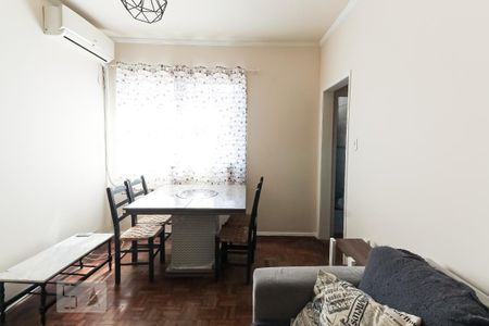Sala de apartamento para alugar com 2 quartos, 80m² em Santana, Porto Alegre