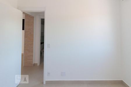 Quarto 1 de apartamento para alugar com 2 quartos, 39m² em Vila Butantã, São Paulo