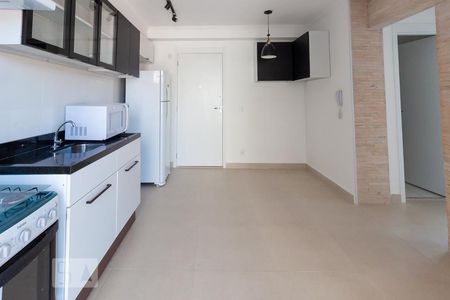 Sala/Cozinha de apartamento para alugar com 2 quartos, 39m² em Vila Butantã, São Paulo