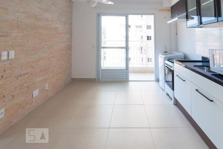 Sala/Cozinha de apartamento para alugar com 2 quartos, 39m² em Vila Butantã, São Paulo