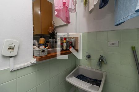 Apartamento à venda com 70m², 2 quartos e 1 vagaÁrea de Serviço