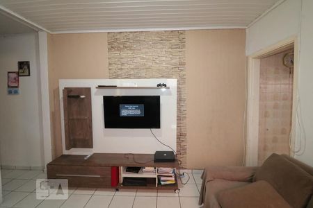 Sala de casa à venda com 4 quartos, 200m² em Vila Aricanduva, São Paulo