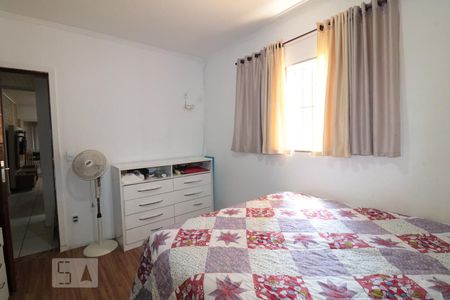 Quarto 2 de casa à venda com 4 quartos, 200m² em Vila Aricanduva, São Paulo