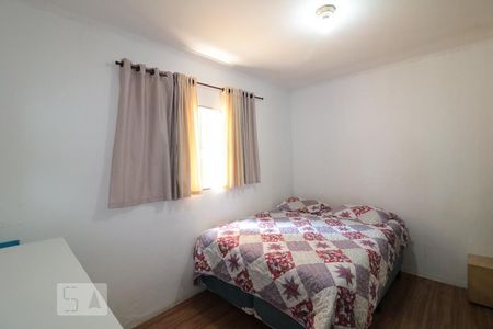 Quarto 2 de casa à venda com 4 quartos, 200m² em Vila Aricanduva, São Paulo