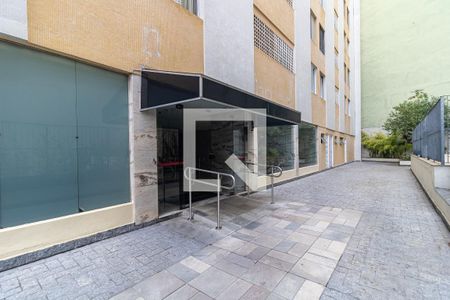 Apartamento para alugar com 33m², 1 quarto e sem vaga Apartamento para alugar com 33m², 1 quarto e sem vagaEntrada