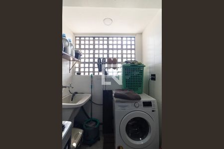 Apartamento para alugar com 33m², 1 quarto e sem vaga Apartamento para alugar com 33m², 1 quarto e sem vagaLavanderia