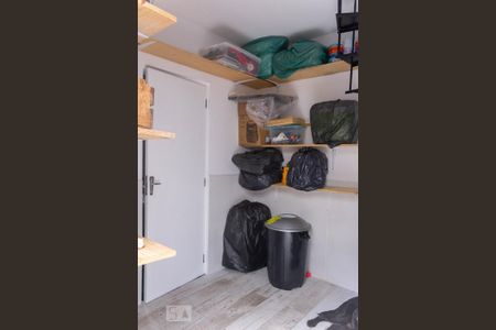 Casa à venda com 97m², 3 quartos e 1 vagaQuarto de Serviço