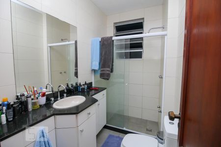 Apartamento à venda com 76m², 2 quartos e sem vagaBanheiro Social