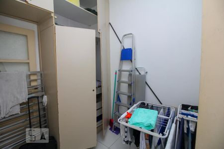 Apartamento à venda com 76m², 2 quartos e sem vagaQuarto de Serviço