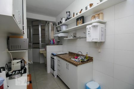 Apartamento à venda com 76m², 2 quartos e sem vagaCozinha - Armários