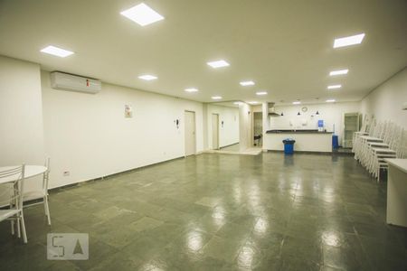 Apartamento à venda com 55m², 2 quartos e 1 vagaÁrea comum - Salão de festas