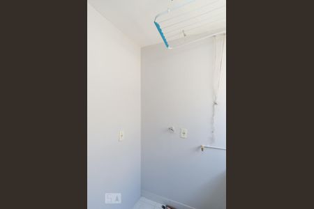 Apartamento à venda com 44m², 2 quartos e 1 vaga Apartamento à venda com 44m², 2 quartos e 1 vagaÁrea de serviço