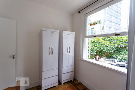 Casa à venda com 250m², 5 quartos e 2 vagas Casa à venda com 250m², 5 quartos e 2 vagasQuarto 4