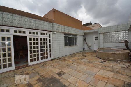 Apartamento à venda com 216m², 4 quartos e 2 vagasCobertura - Piscina