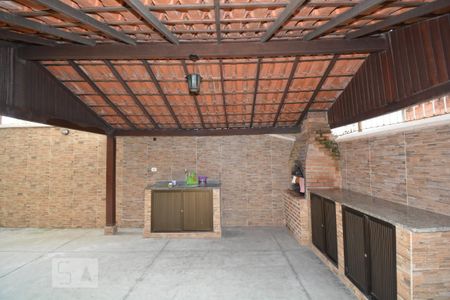 Apartamento à venda com 216m², 4 quartos e 2 vagasÁrea comum - Churrasqueira