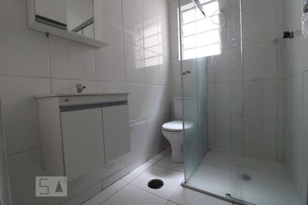 Casa para alugar com 180m², 3 quartos e 2 vagasBanheiro 1