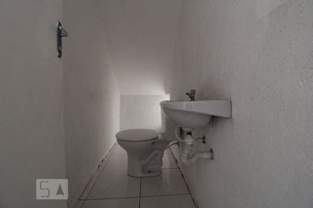 Lavabo de casa para alugar com 3 quartos, 180m² em Campo Belo, São Paulo