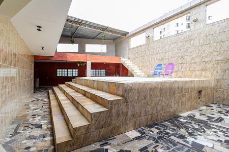 Casa à venda com 500m², 2 quartos e 1 vaga Casa à venda com 500m², 2 quartos e 1 vagaÁrea Externa