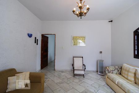 Casa à venda com 500m², 2 quartos e 1 vaga Casa à venda com 500m², 2 quartos e 1 vagaSala de Estar