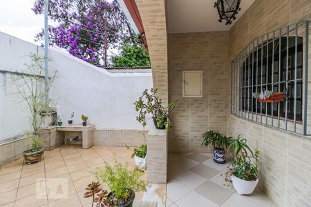 Casa à venda com 500m², 2 quartos e 1 vaga Casa à venda com 500m², 2 quartos e 1 vagaEntrada