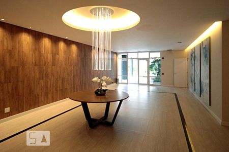 Studio para alugar com 55m², 1 quarto e 1 vaga Studio para alugar com 55m², 1 quarto e 1 vagaÁrea Comum - Hall de entrada