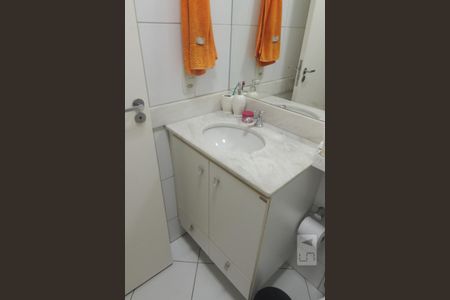 Apartamento à venda com 90m², 3 quartos e 2 vagasBanheiro da Suíte