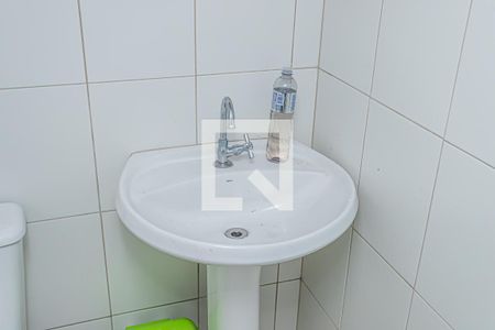 Casa à venda com 223m², 3 quartos e 4 vagasBanheiro de serviço garagem