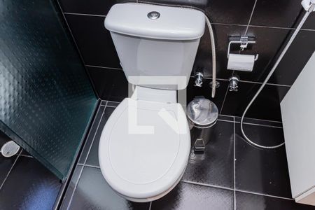 Casa à venda com 223m², 3 quartos e 4 vagasBanheiro suite 1