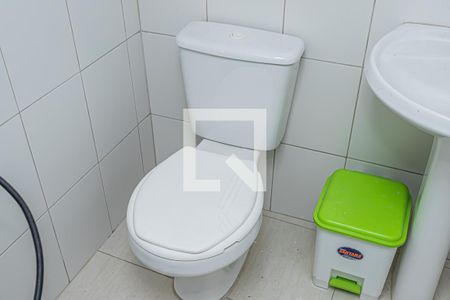 Casa à venda com 223m², 3 quartos e 4 vagasBanheiro de serviço garagem