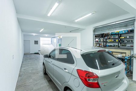 Casa à venda com 223m², 3 quartos e 4 vagasGaragem