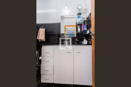 Casa à venda com 223m², 3 quartos e 4 vagasBanheiro suite 1